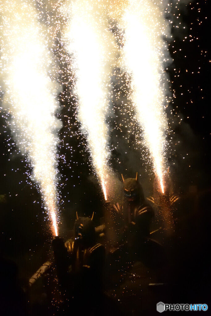 地獄の谷の鬼花火