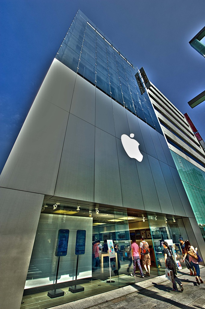 アップルストアの聖地(HDR)