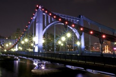 光る清洲橋