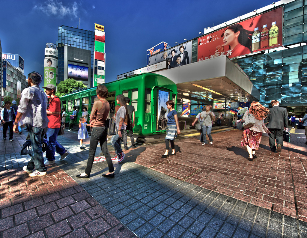 渋谷駅人物風景（HDR)