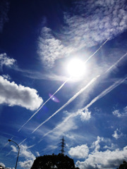 ３本線と秋の空