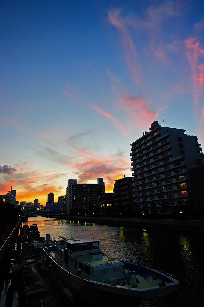 東京夕景〜小名木川