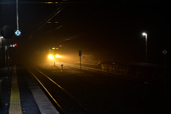霧雨の駅1