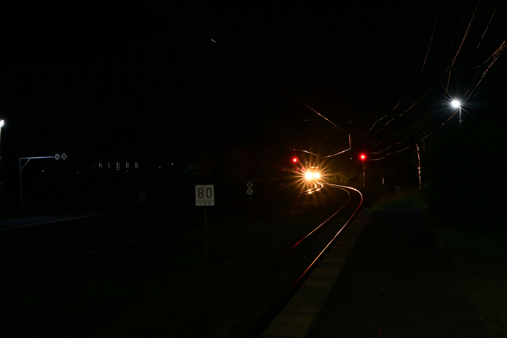 夜のローカル駅１