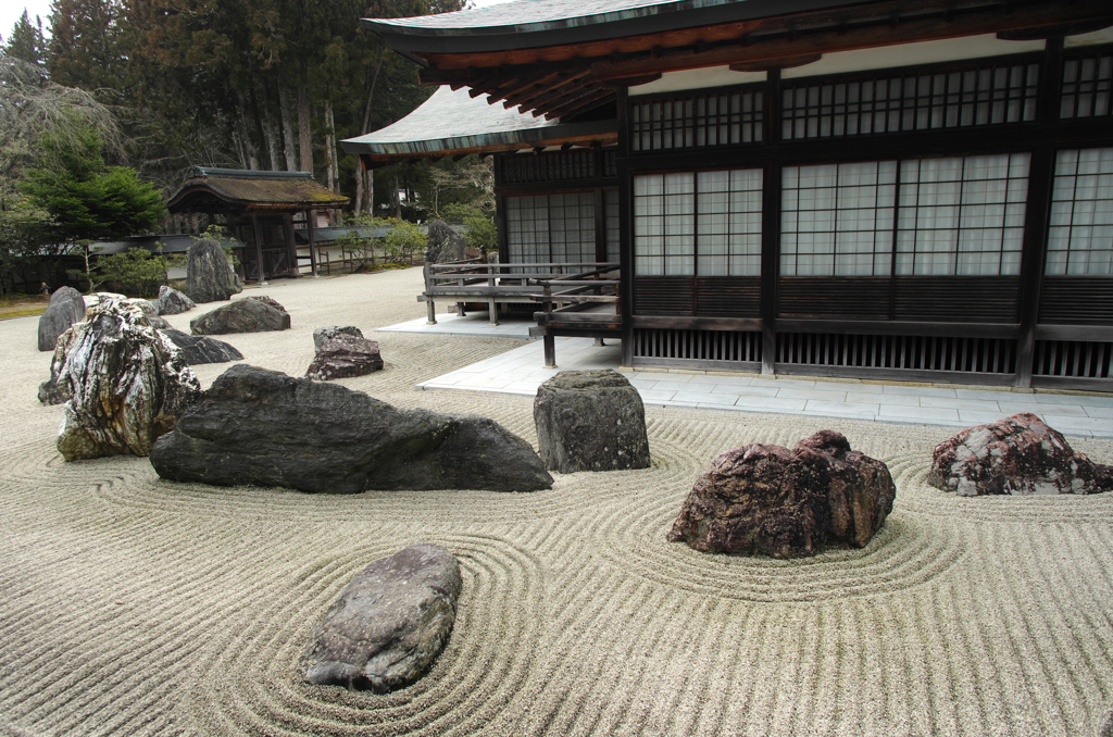 金剛峯寺　蟠龍庭