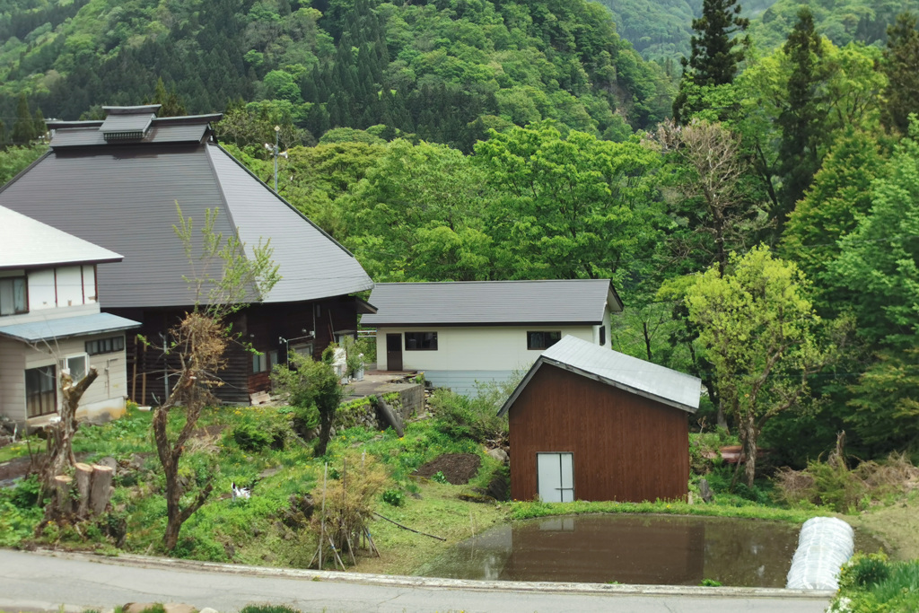 小谷村千国　　