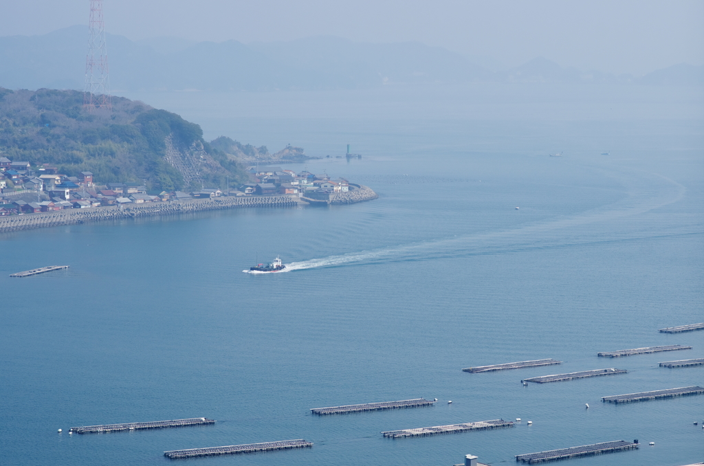 春霞の鳥羽湾