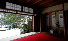 正月　雪の詩仙堂