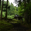 雨の来迎院　鐘楼