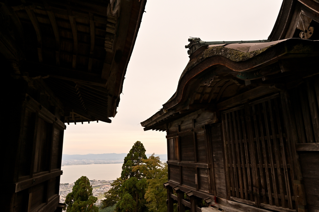 攝社 三宮神社・牛尾神社からの琵琶湖