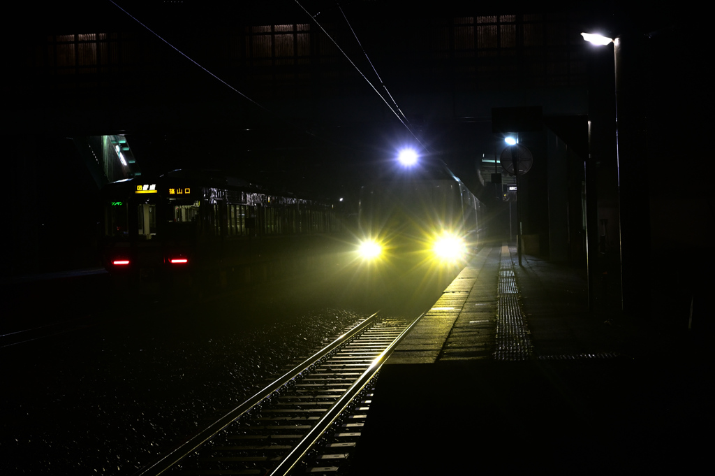 霧雨の駅3