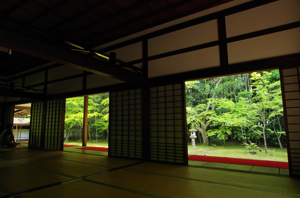 新緑の客殿