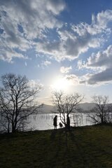 休日の琵琶湖畔　