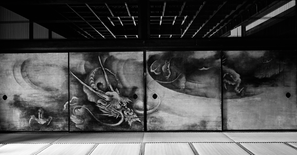 雲龍図　襖絵