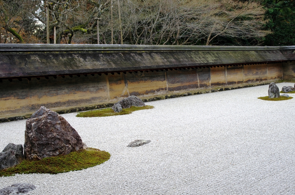 龍安寺　秋枯の庭