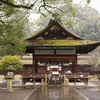 冷雨の平野神社