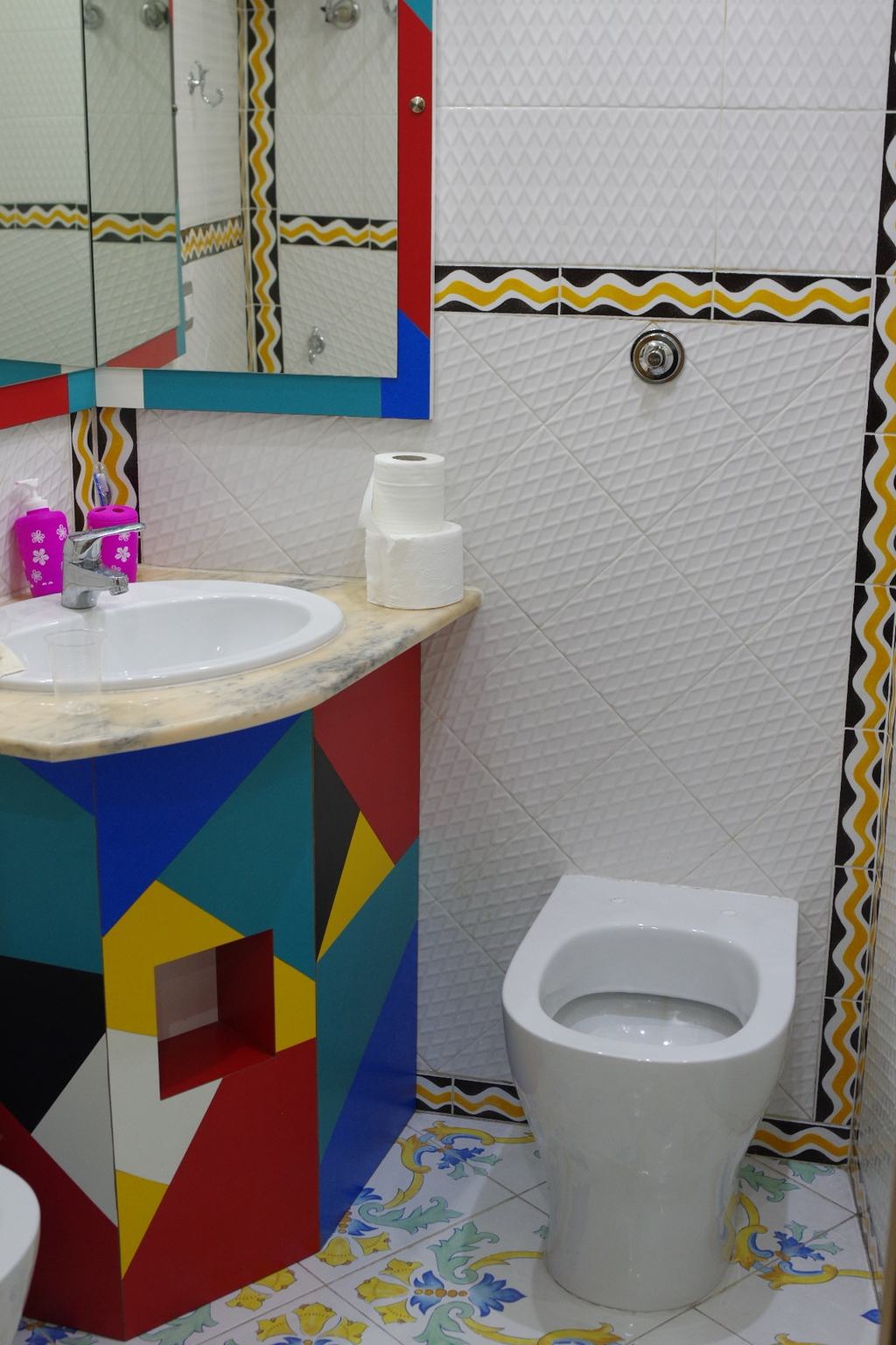 ナポリ　番外編１　便座のないトイレ