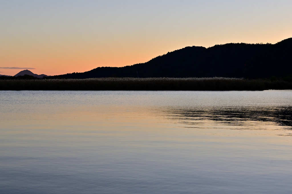 西の湖　夕日