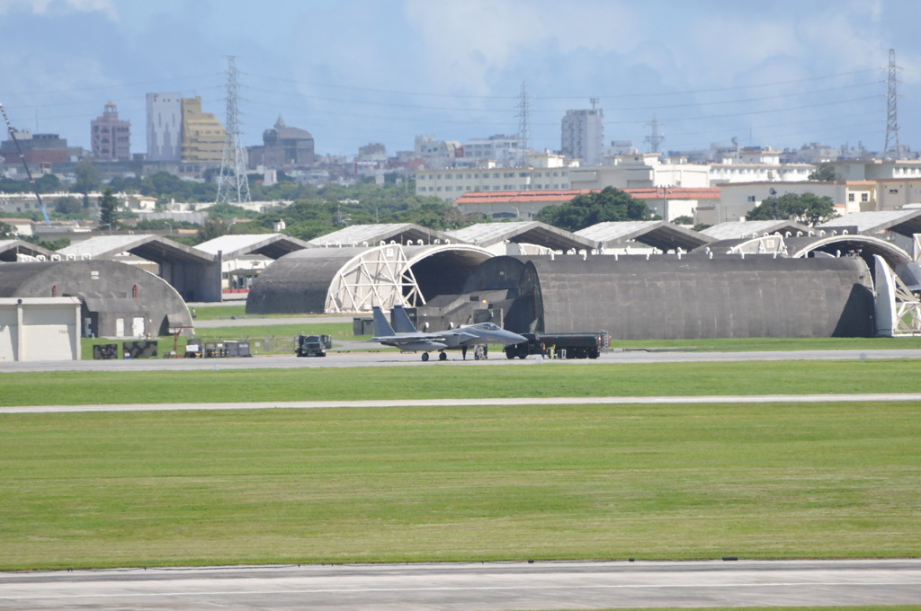 嘉手納基地