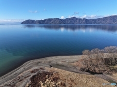 波静かな奥琵琶湖