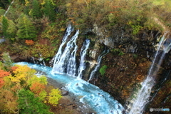 秋の滝