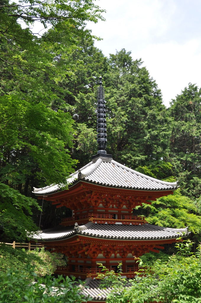 岩船寺三重の塔