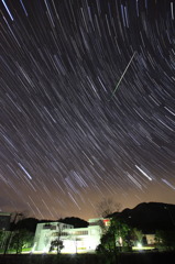 西の空に沈むオリオン