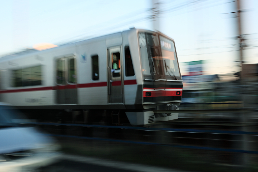 車と電車の差し合い！