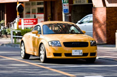 志村坂上　AUDI