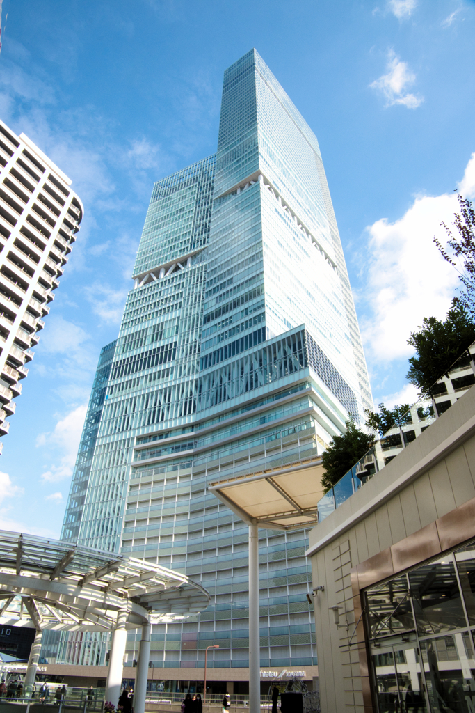 駅前風景(大阪天王寺)