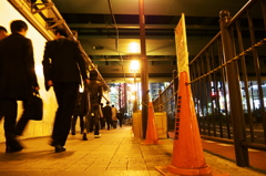 新宿大ガード下