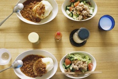 笑顔の食卓