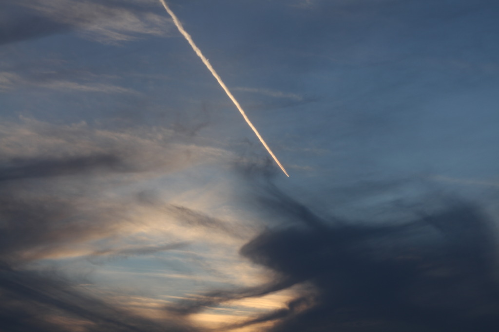 夕焼け＆飛行機雲