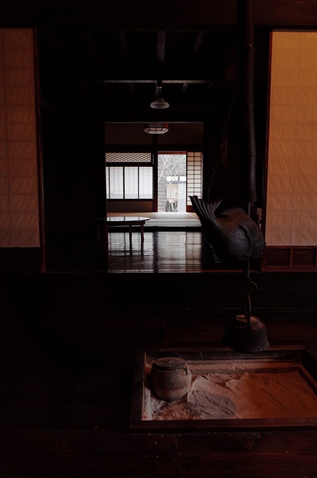 囲炉裏１