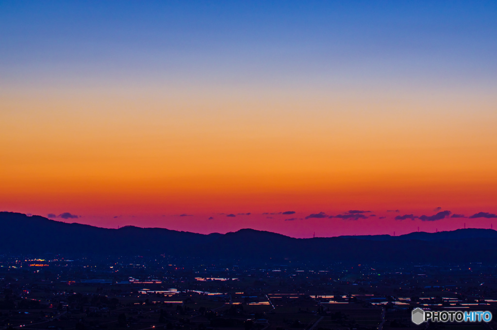 散居村夕景