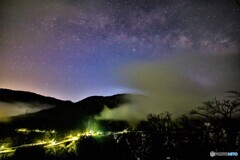 雲間に見えた