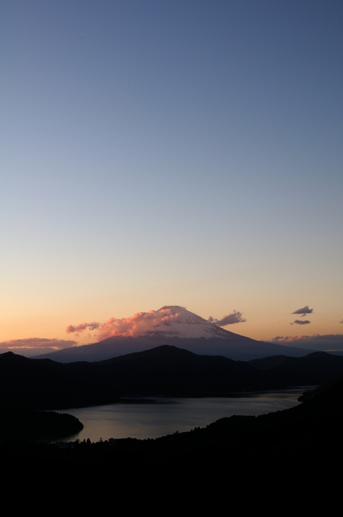 夕刻の富士