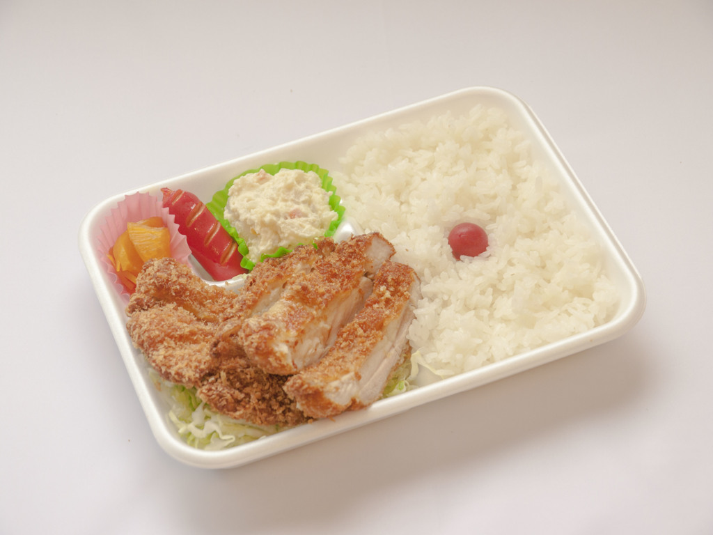 チキンカツ弁当