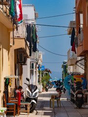 ギリシャ　コス島　海への街角