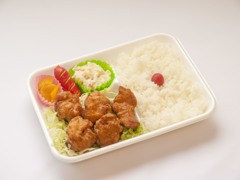 唐揚げ弁当