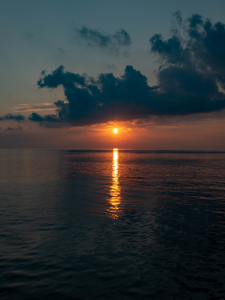 イタリア行きフェリーから見た夕焼け