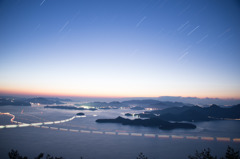 薄明の空