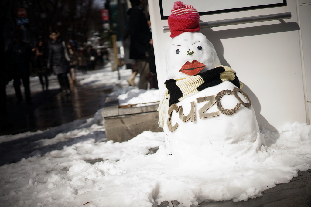 #14 道端の雪だるま