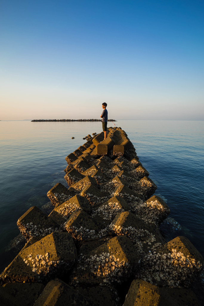 少年と海 By A Kichi Id 写真共有サイト Photohito