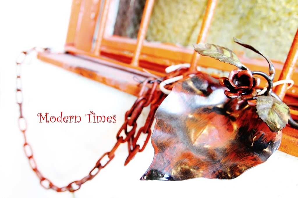 #1 Chained Rose