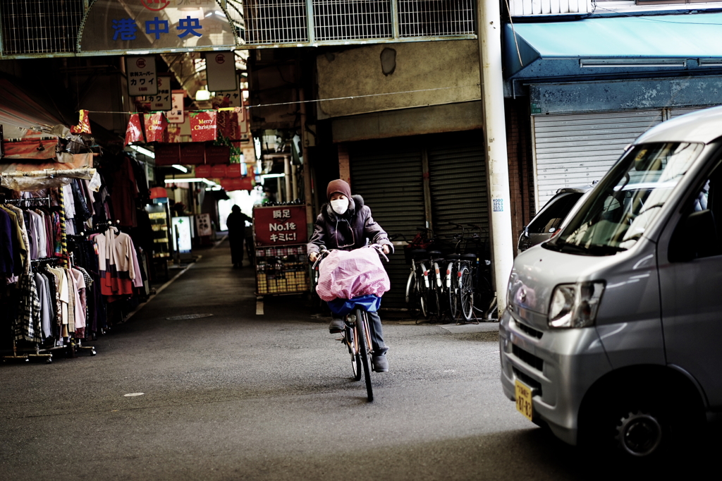 #04 shopping street