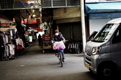 #04 shopping street