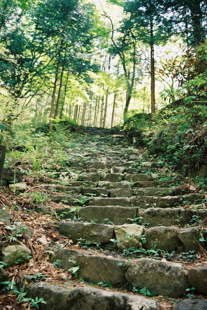 石の階段
