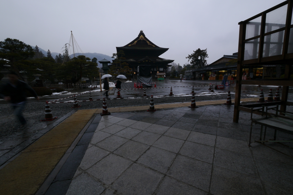冬の雨