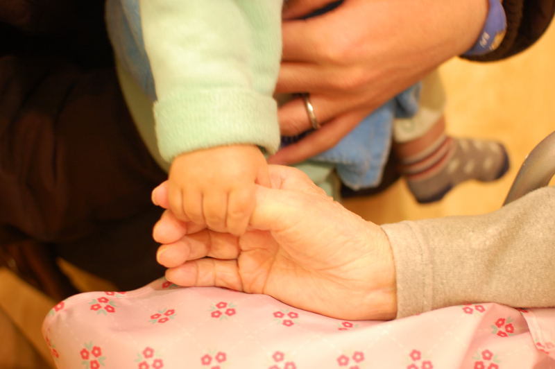 施設に入っている母と私の息子とその孫と